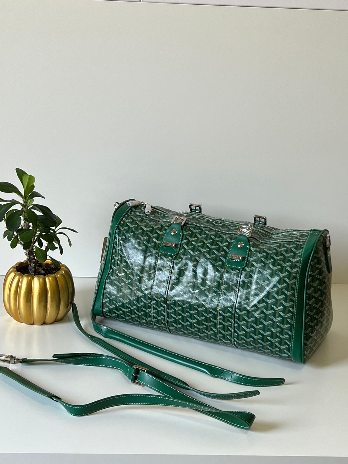 Green goyard hotsell duffle bag